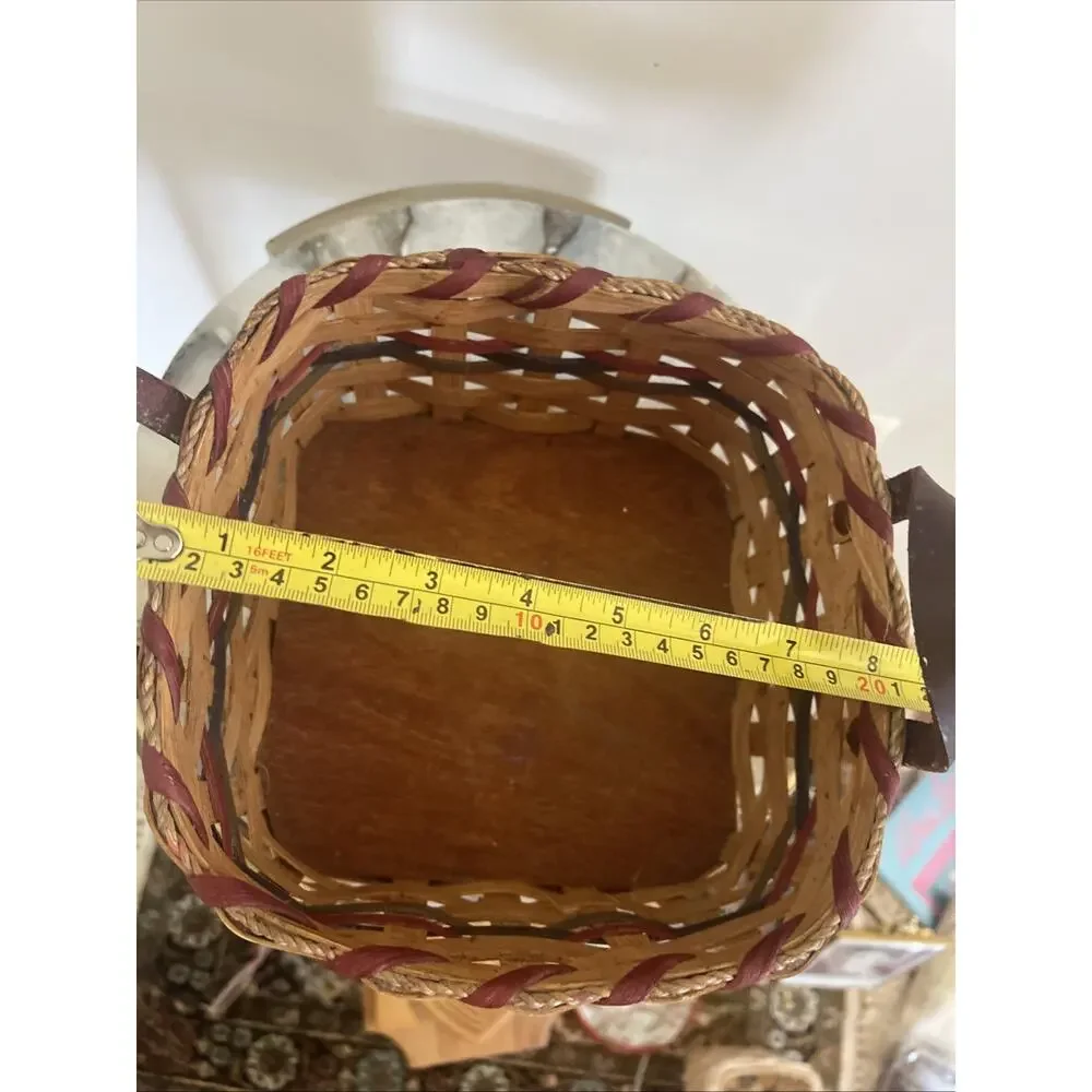 Vtg Amish Hand Woven Basket Enos Schrock Jerusalem OH 2001 Signed Wooden Base